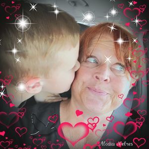 Meet your Posher, Nikki